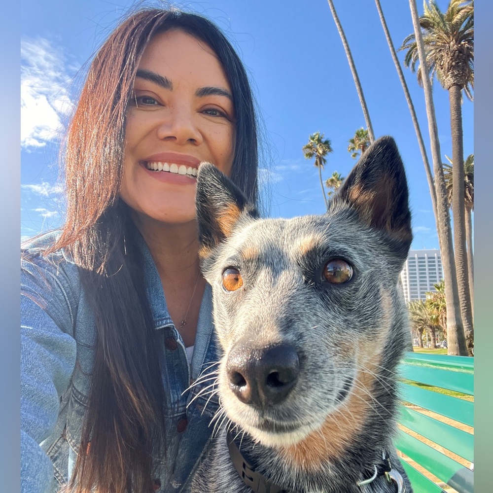 Meet your Posher, Raquel